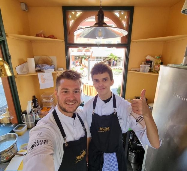 Maximilian Stock und sein Mitarbeiter Noah Erler