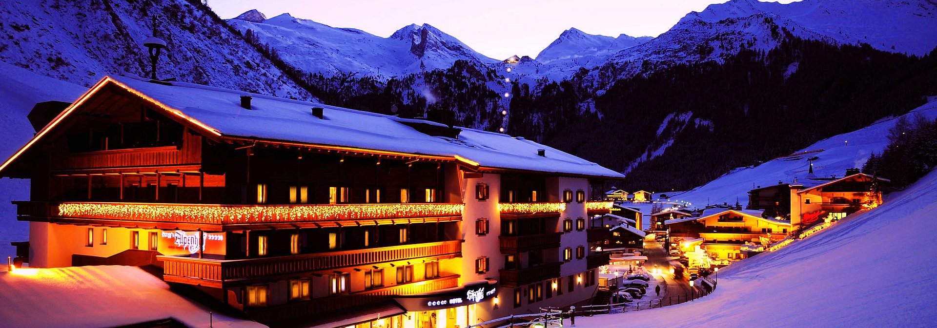 Alpenhof Hintertux Nachtansicht Alpenhof Hintertux